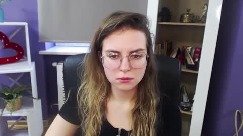 Snapshot of blackrosezoey chatting on 01-20-25, 11:35 Z O E Y online show from 01-20-25, 11:35