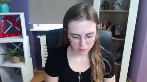 Snapshot of blackrosezoey chatting on 02-21-25, 10:50 Z O E Y online show from 02-21-25, 10:50