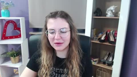 Snapshot of blackrosezoey chatting on 03-03-25, 05:31 Z O E Y online show from 03-03-25, 05:31