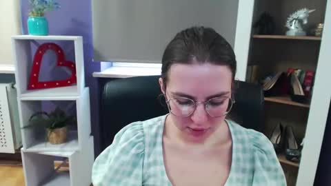 Snapshot of blackrosezoey chatting on 03-10-25, 09:21 Z O E Y online show from 03-10-25, 09:21