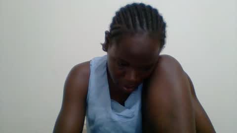 Snapshot of blacksexygal chatting on 09-18-25, 07:21 SARAH online show from 09-18-25, 07:21
