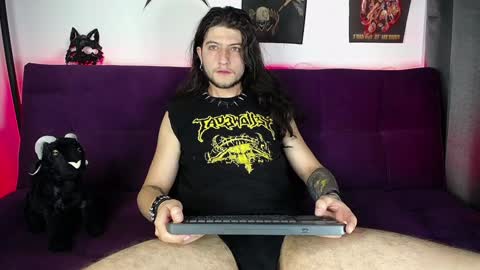 Snapshot of blackwolf_6 chatting on 12-02-24, 05:15 Dave online show from 12-02-24, 05:15