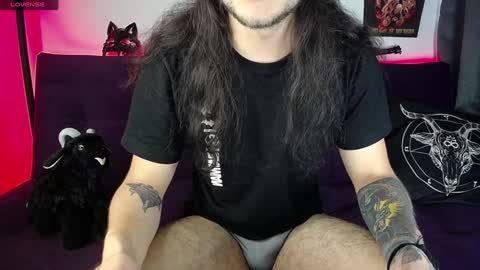 Snapshot of blackwolf_6 chatting on 12-26-24, 04:04 Dave online show from 12-26-24, 04:04