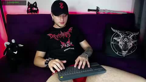Snapshot of blackwolf_6 chatting on 02-22-25, 12:38 Dave online show from 02-22-25, 12:38