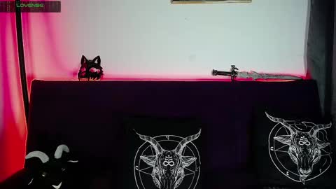 Snapshot of blackwolf_6 chatting on 02-23-25, 09:05 Dave online show from 02-23-25, 09:05