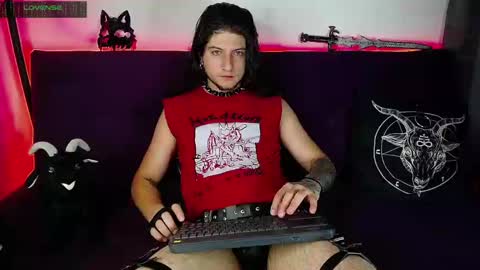 Snapshot of blackwolf_6 chatting on 03-01-25, 04:15 Dave online show from 03-01-25, 04:15