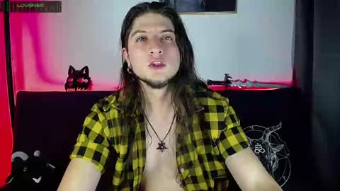 Snapshot of blackwolf_6 chatting on 03-03-25, 10:20 Dave online show from 03-03-25, 10:20