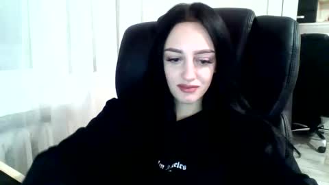 Ivy online show from 01-26-25, 04:09