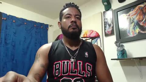 Snapshot of blade_foxx chatting on 02-25-25, 03:05 Richard online show from 02-25-25, 03:05