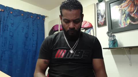 Snapshot of blade_foxx chatting on 02-26-25, 12:36 Richard online show from 02-26-25, 12:36