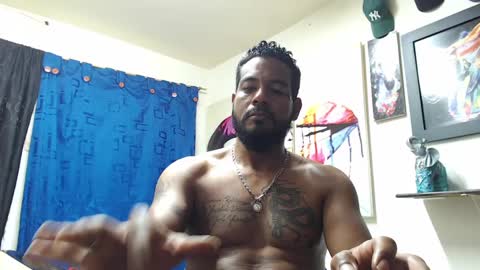 Snapshot of blade_foxx chatting on 02-28-25, 01:36 Richard online show from 02-28-25, 01:36