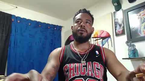 Snapshot of blade_foxx chatting on 03-04-25, 06:15 Richard online show from 03-04-25, 06:15