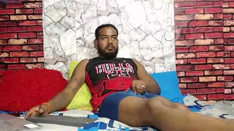 Snapshot of blade_foxx chatting on 03-06-26, 02:08 Richard online show from 03-06-26, 02:08