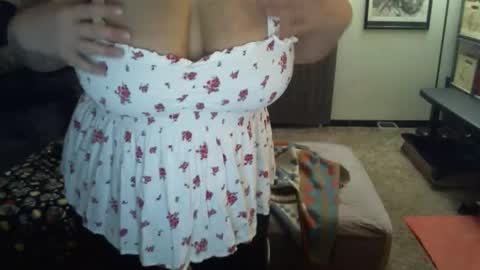 bladesizzo3111 online show from 01-03-25, 08:43