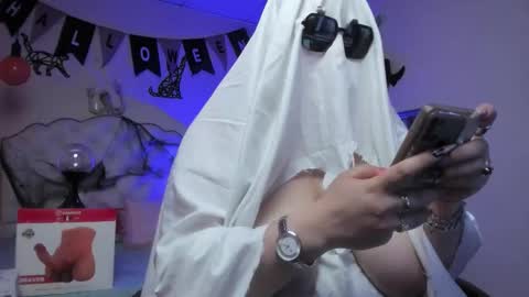 Blair online show from 10-10-25, 07:24