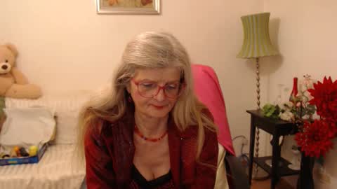 Snapshot of blairfort chatting on 01-25-25, 12:06 blairfort online show from 01-25-25, 12:06