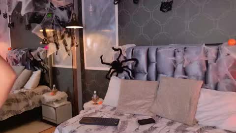 Snapshot of blairjones_ chatting on 10-20-25, 02:50 blairjones_ online show from 10-20-25, 02:50