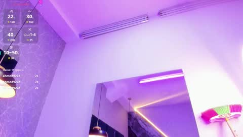 Snapshot of blairsantini chatting on 12-11-24, 01:58 Blair online show from 12-11-24, 01:58