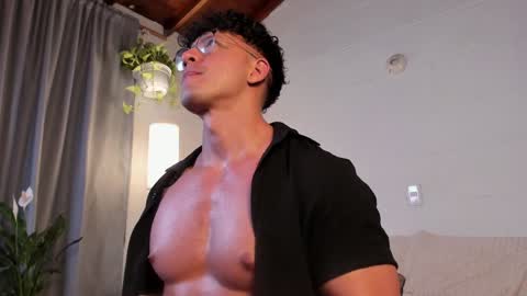 Blake Levi  Independent Model online show from 01-10-25, 02:14