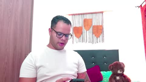 Snapshot of blakeadamss chatting on 01-07-26, 01:02 Just Blake online show from 01-07-26, 01:02