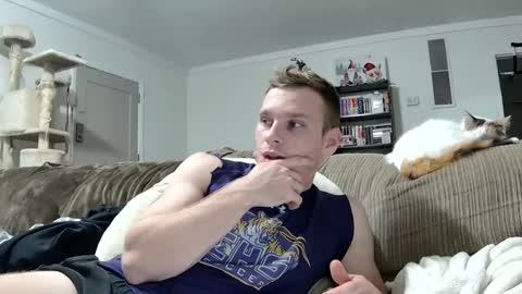 Snapshot of blakeandskylar chatting on 12-17-24, 03:39 BlakeAndSkylar online show from 12-17-24, 03:39