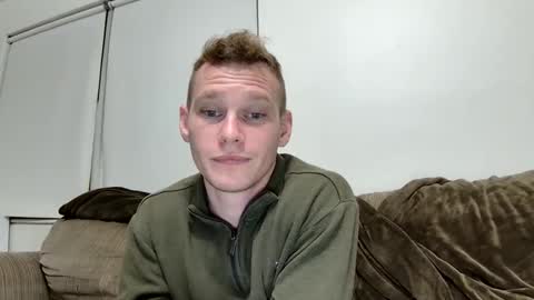 Snapshot of blakeandskylar chatting on 03-07-25, 06:24 BlakeAndSkylar online show from 03-07-25, 06:24