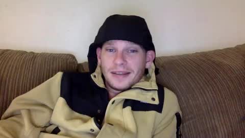 Snapshot of blakeandskylar chatting on 09-13-25, 04:45 BlakeAndSkylar online show from 09-13-25, 04:45