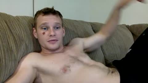 Snapshot of blakeandskylar chatting on 09-22-25, 11:51 BlakeAndSkylar online show from 09-22-25, 11:51