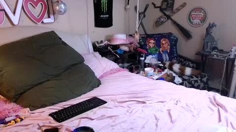 Snapshot of blakelytgirl chatting on 01-28-25, 07:11 Blakely Morningstar online show from 01-28-25, 07:11