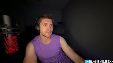 Blake Miles online show from 08-08-26, 02:03