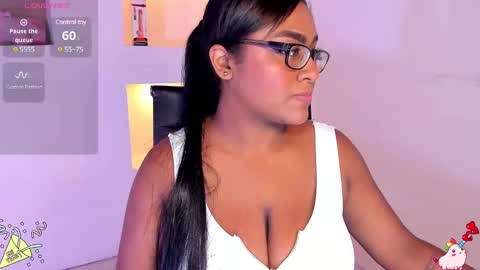 Snapshot of blakmillerrgilson chatting on 01-14-25, 07:53 blak miller online show from 01-14-25, 07:53