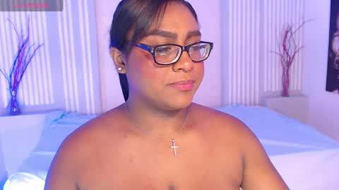 Snapshot of blakmillerrgilson chatting on 03-01-25, 07:59 blak miller online show from 03-01-25, 07:59