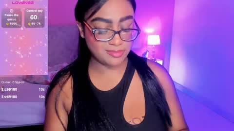 Snapshot of blakmillerrgilson chatting on 10-09-25, 09:13 blak miller online show from 10-09-25, 09:13
