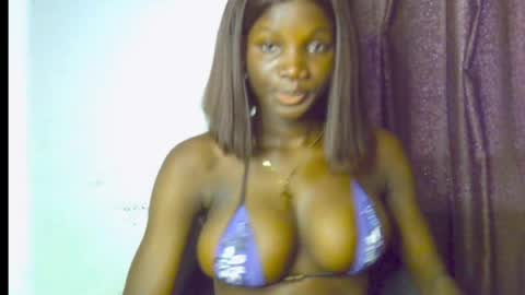 nikky00 online show from 04-11-26, 11:03