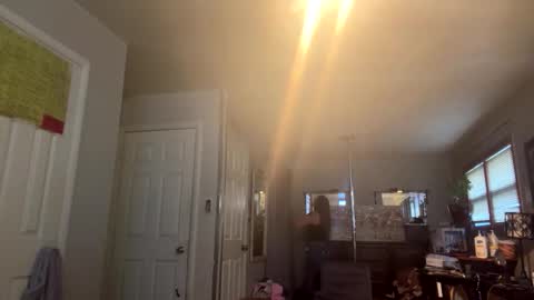 Snapshot of blaqmagic72 chatting on 12-19-25, 09:22 Redandblaq online show from 12-19-25, 09:22