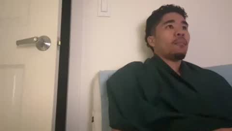 Snapshot of blasian4 chatting on 02-05-25, 06:35 blasian4 online show from 02-05-25, 06:35