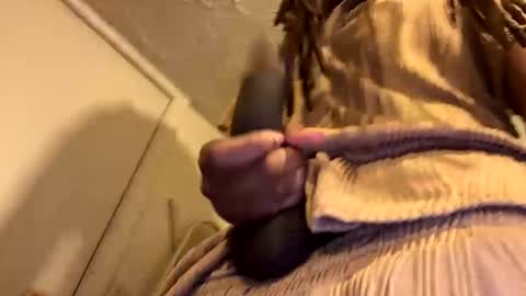 Snapshot of blaxkasta chatting on 01-10-25, 05:24 Black Clover online show from 01-10-25, 05:24