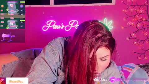 Snapshot of blazedpaux chatting on 02-11-26, 01:54 Pau online show from 02-11-26, 01:54