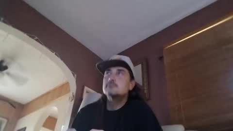 Snapshot of blazinawin chatting on 12-15-24, 10:15 FreshCut online show from 12-15-24, 10:15