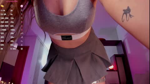 Evey Next Stream0312 online show from 01-10-25, 03:39