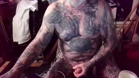 blindsurfer780299 online show from 02-08-26, 05:33