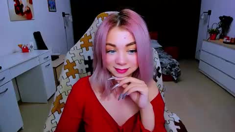 Snapshot of blinkofeyess chatting on 01-30-25, 08:32 Nicole online show from 01-30-25, 08:32