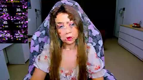 Snapshot of blinkofeyess chatting on 03-06-25, 01:03 Nicole online show from 03-06-25, 01:03