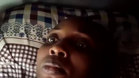 Snapshot of blktulipsxx chatting on 01-08-25, 05:37 Lola online show from 01-08-25, 05:37