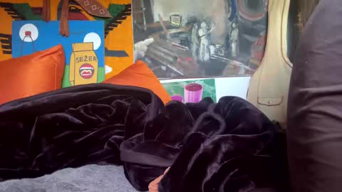 Snapshot of bllyidol chatting on 09-19-25, 07:21 BlIdoL online show from 09-19-25, 07:21