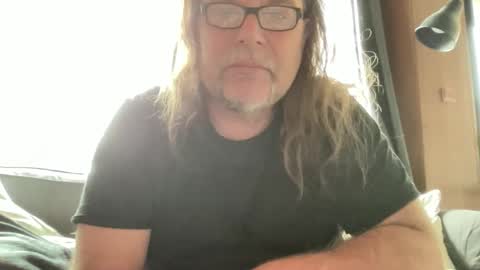 BlIdoL online show from 05-06-26, 05:57
