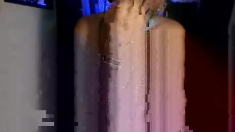 Snapshot of bloki123 chatting on 04-07-26, 02:17 lo que nunca olvidaras online show from 04-07-26, 02:17