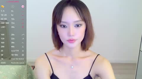 Snapshot of blon_kater chatting on 09-20-25, 06:58 YoYo online show from 09-20-25, 06:58