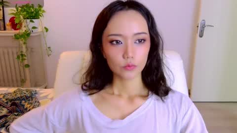 YoYo online show from 07-24-26, 06:44