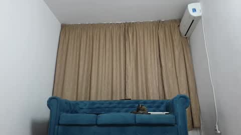 Snapshot of blond_god chatting on 10-04-25, 08:18 Andreas online show from 10-04-25, 08:18